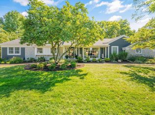 3715 Henderson Rd, Columbus, OH 43220