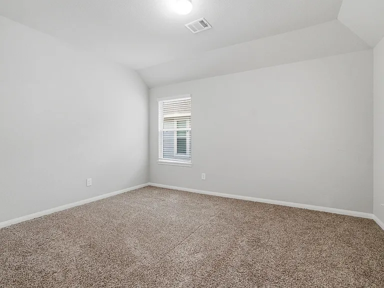 22210 Great Royal Ln — Photo 28