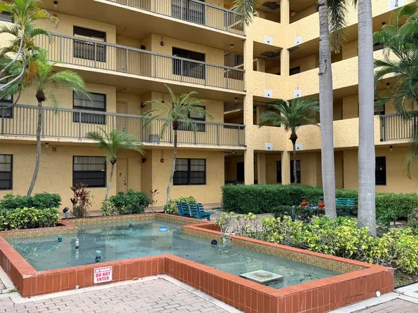 6475 W Oakland Park Blvd, Fort Lauderdale, FL 33313