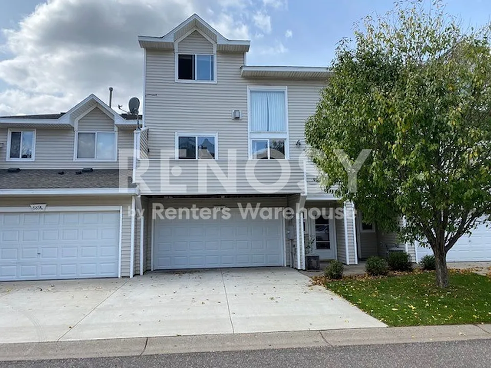 689 Kingfisher Ln #K