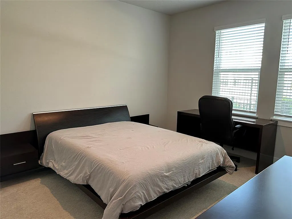 3 bed, 3.5 bath, 1771 sqft, $3,800 — Photo 3
