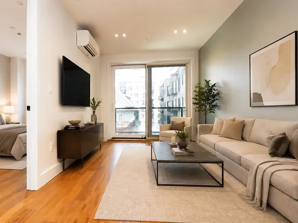 675 East 32nd Street image 1 of 24