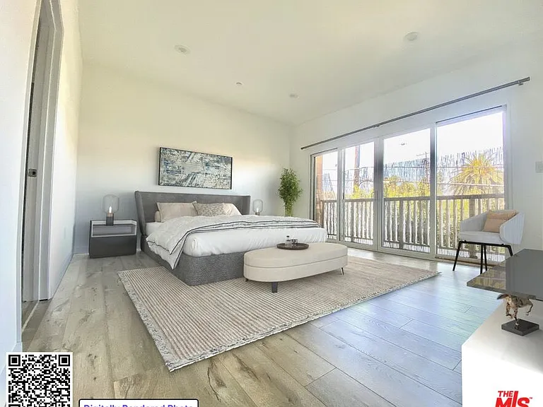 402 Pacific St #2 — Photo 3