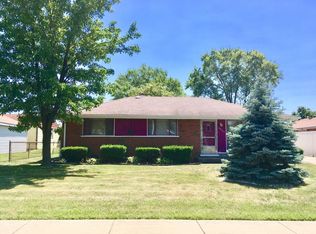 6243 W 83rd Pl, Oak Lawn, IL