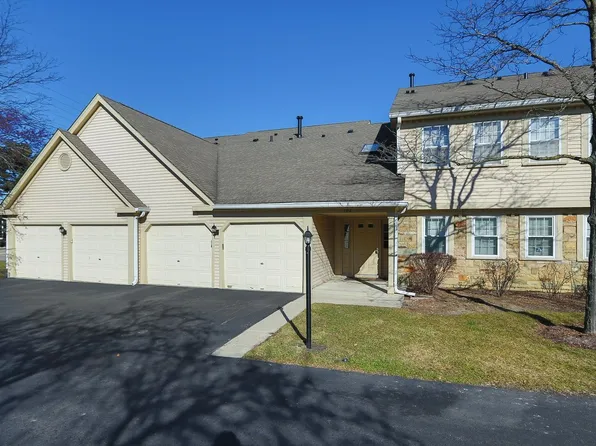304 Glasgow Ln Unit W1, Schaumburg, IL 60194