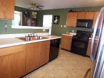 5th image of 1526 Scarlet Oak Dr