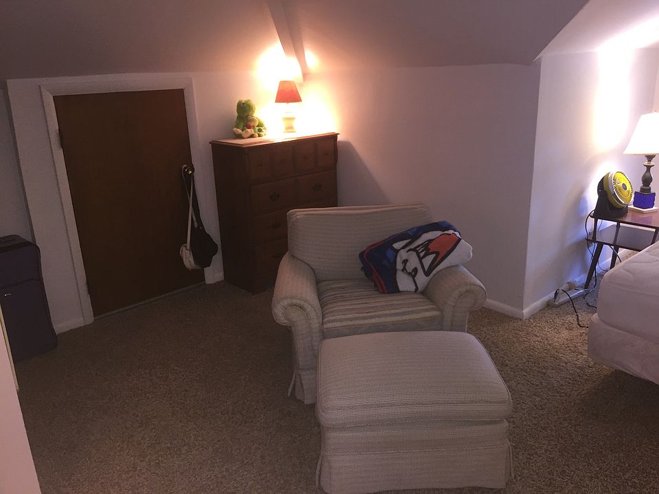 sitting area and extra storage space