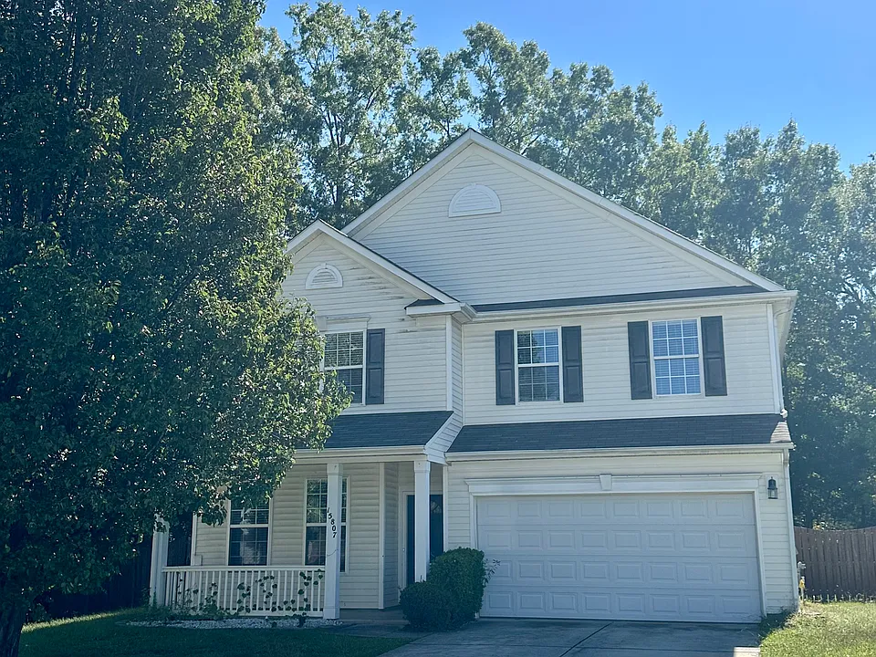 15807 Hawkbill Pl
