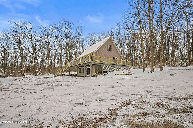 3rd image of 180 Gordon Road