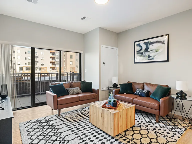 EagleRidge Plaza Residences — Photo 86