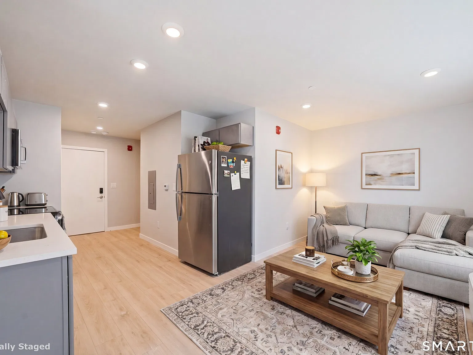 589 Bedford St — Photo 4