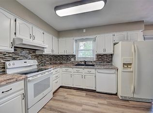 1800 A Ave, Marion, IA 52302