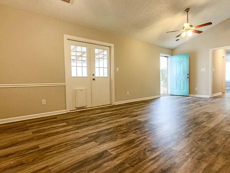 2745 Highland Rdg NW — Photo 13