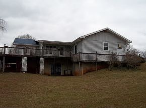 2nd image of 115 Scenic Dr