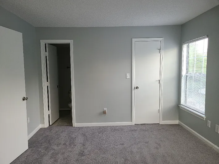 15619 Easthaven Ct — Photo 8