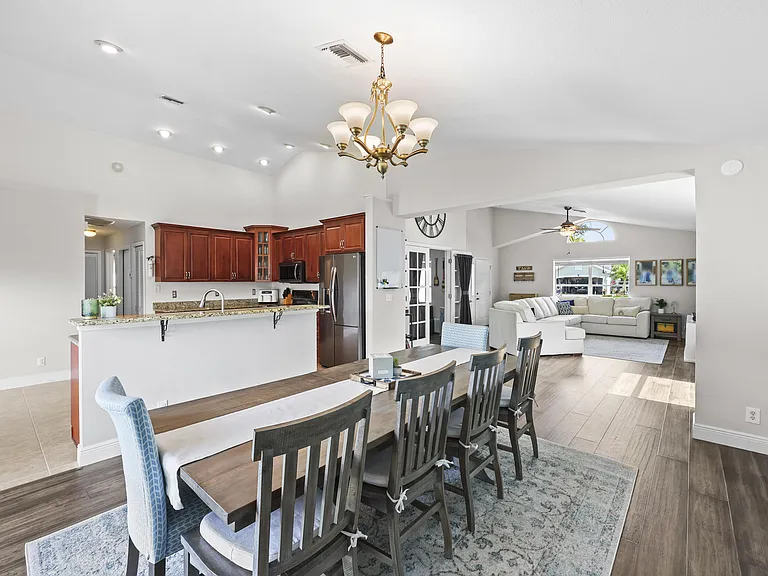 6238 Pompano St — Photo 20