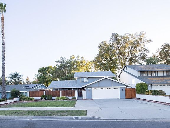 2nd image of 15020 Beechwood Ln