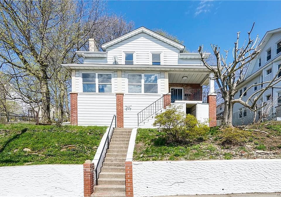 1st image of 99 Douglas Ave