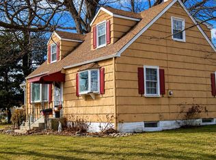 50 Kenwood Ter, Hamilton, NJ 08610