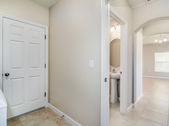 4th image of 3936 Milner Ct