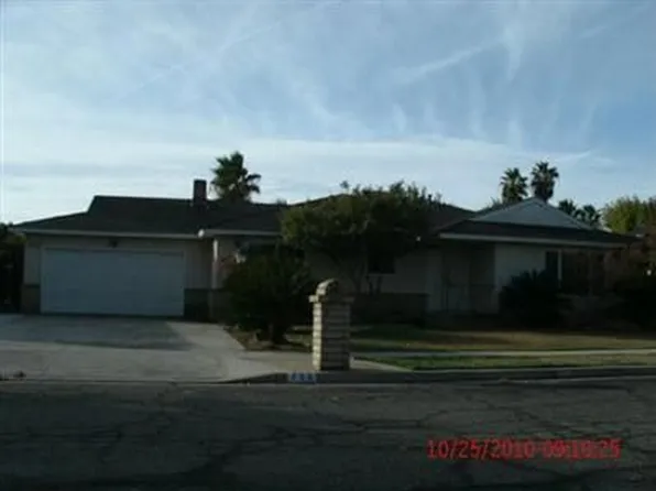 755 E Spruce Ave, Fresno, CA 93720