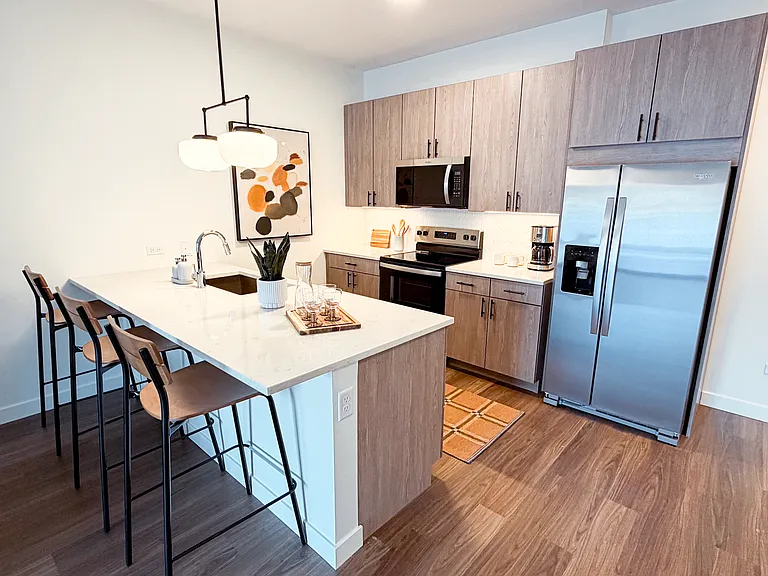 Galewood Residences — Photo 6