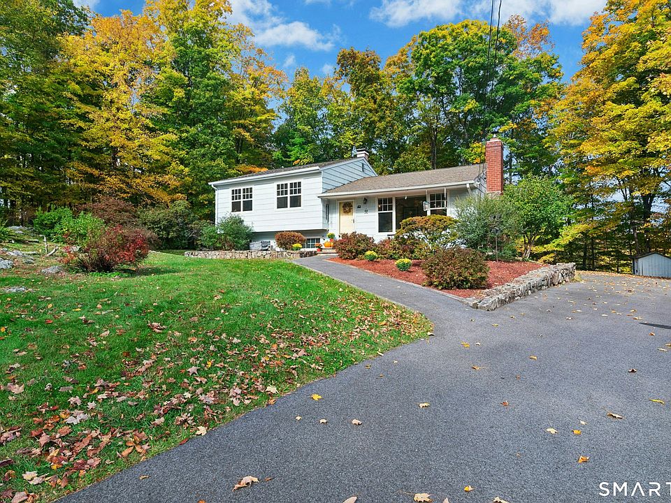 1st image of 35 Aspen Ledges Road