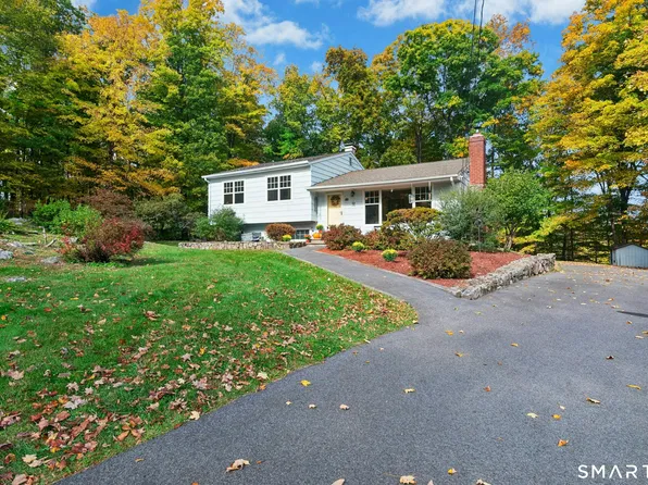 35 Aspen Ledges Road, Ridgefield, CT 06877
