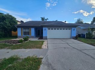 10904 Livingston Dr, New Port Richey, FL 34654