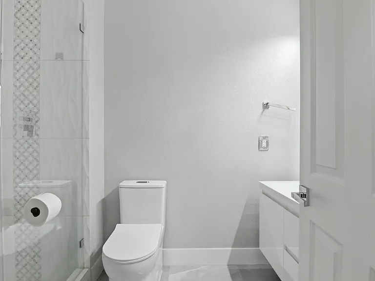 108 Milicity Rd — Photo 19