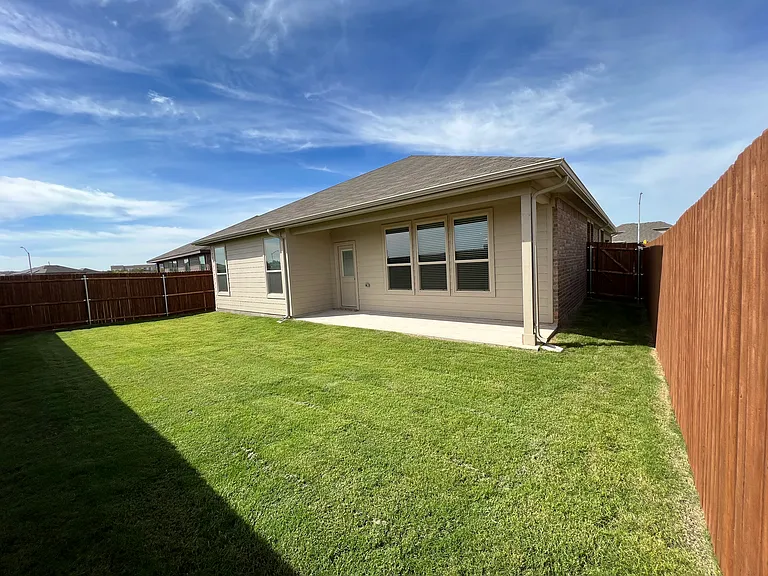 15508 Balham Pass — Photo 34