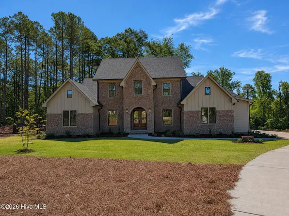 240 Paulson Court, Pinehurst, NC 28374