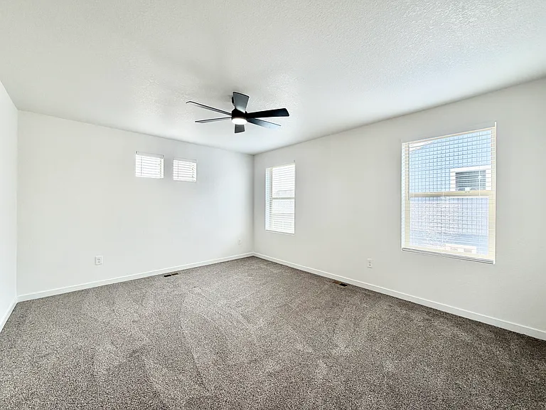 4881 Halifax Ct — Photo 25