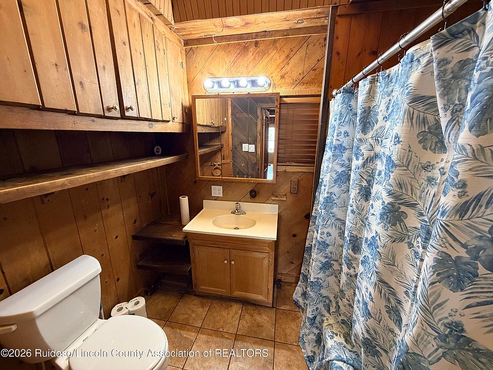 13th image of 113 Wingfield St