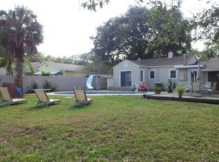 1017 W Banister Ave, Tampa, FL 33603