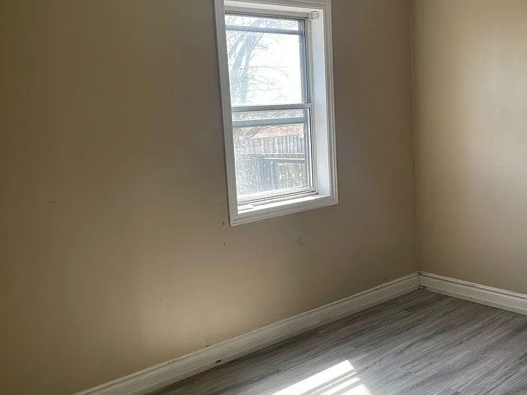 101 Flora Dr #MAIN — Photo 7