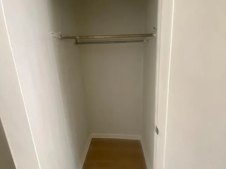 109 N Thomas Ave #8 — Photo 3