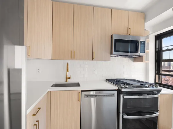 365 Clinton Avenue image 1 of 9