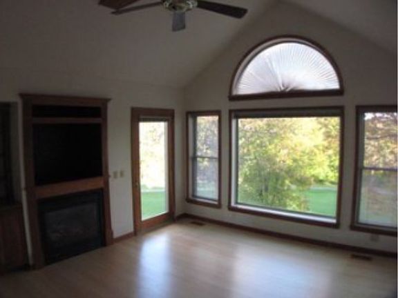 Famlyrm facing back property