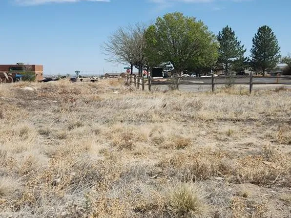 841 E Clarion Dr, Pueblo, CO 81007