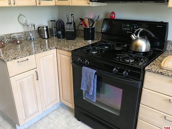4th image of 9836 Vidor Dr #308