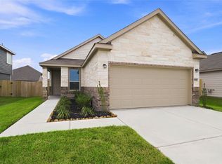 1526 Valley Creek Dr, Arcola, TX 77583