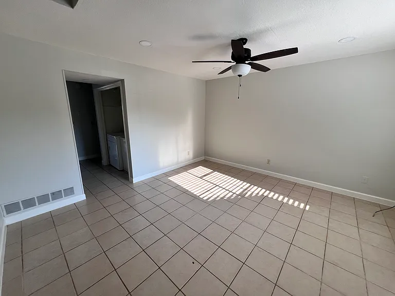 2406 Alabama St #14C — Photo 4