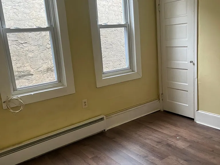 5353 Woodland Ave #2 — Photo 8