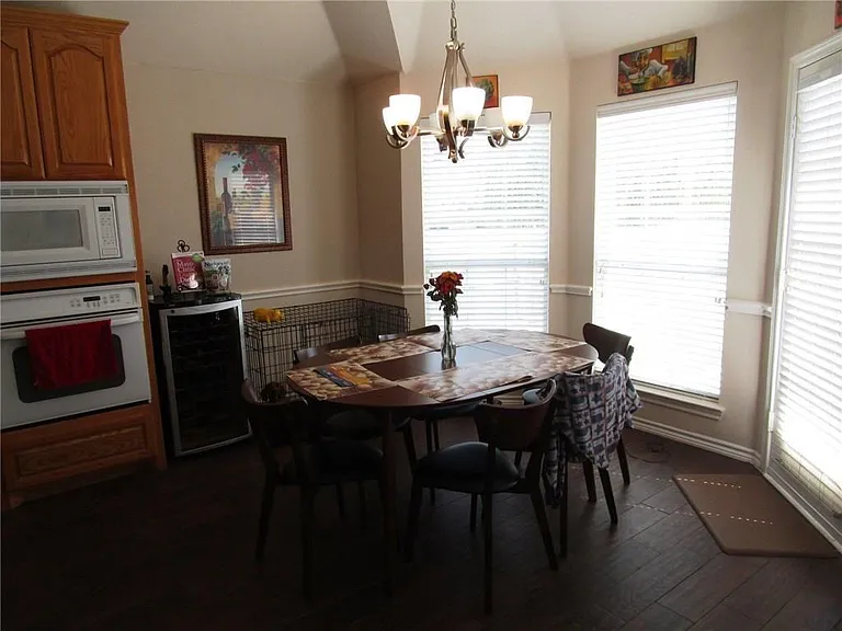 7312 High Point Dr — Photo 19