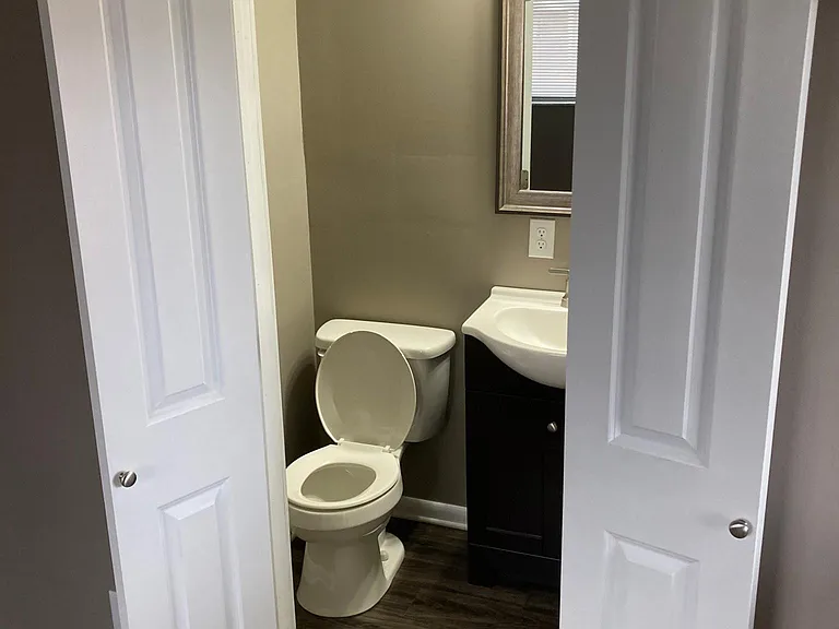 1718 S Smithville Rd — Photo 12