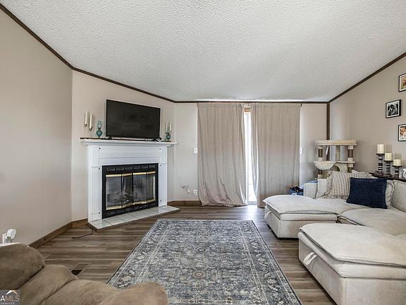 5th image of 350 Mudd Rd