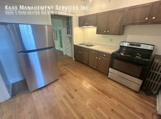 5600 S Dorchester Ave #3, Chicago, IL 60637