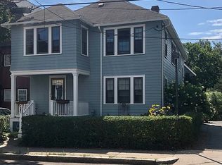 22 Davis Ave #1, Brookline, MA 02445