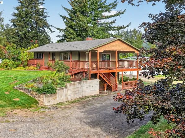 24105 SE Williams Pl, Damascus, OR 97089